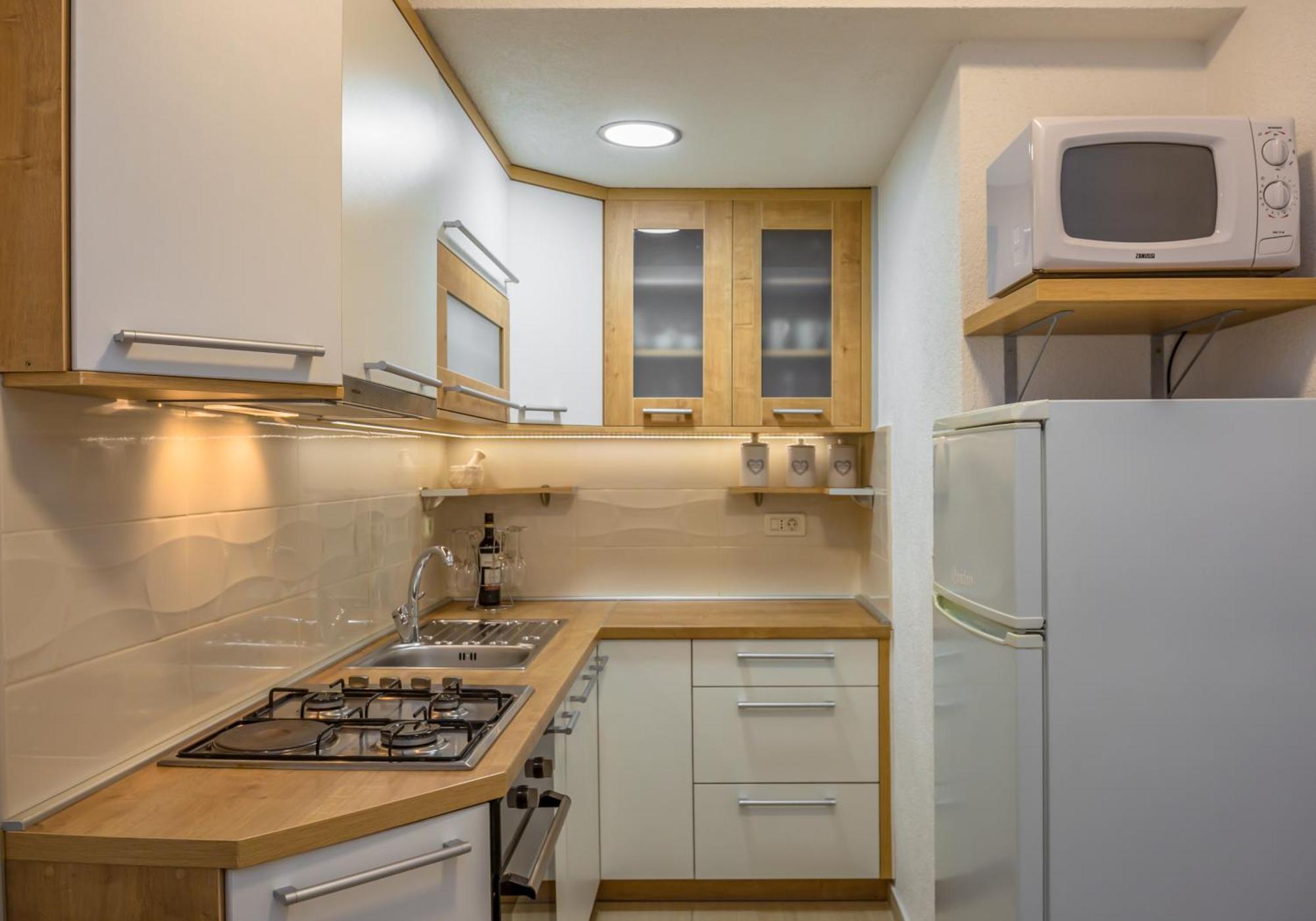 Apartmani Lovrenco Krvavica Exteriér fotografie