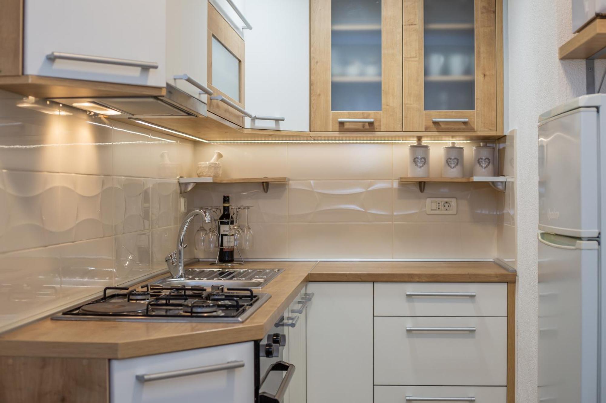 Apartmani Lovrenco Krvavica Exteriér fotografie