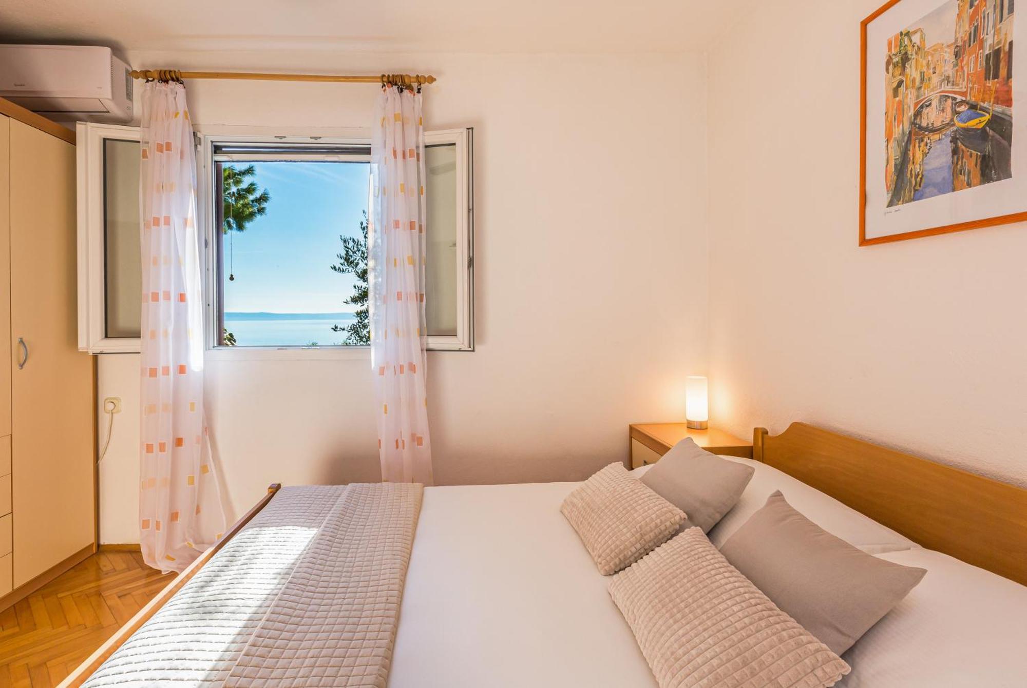 Apartmani Lovrenco Krvavica Exteriér fotografie