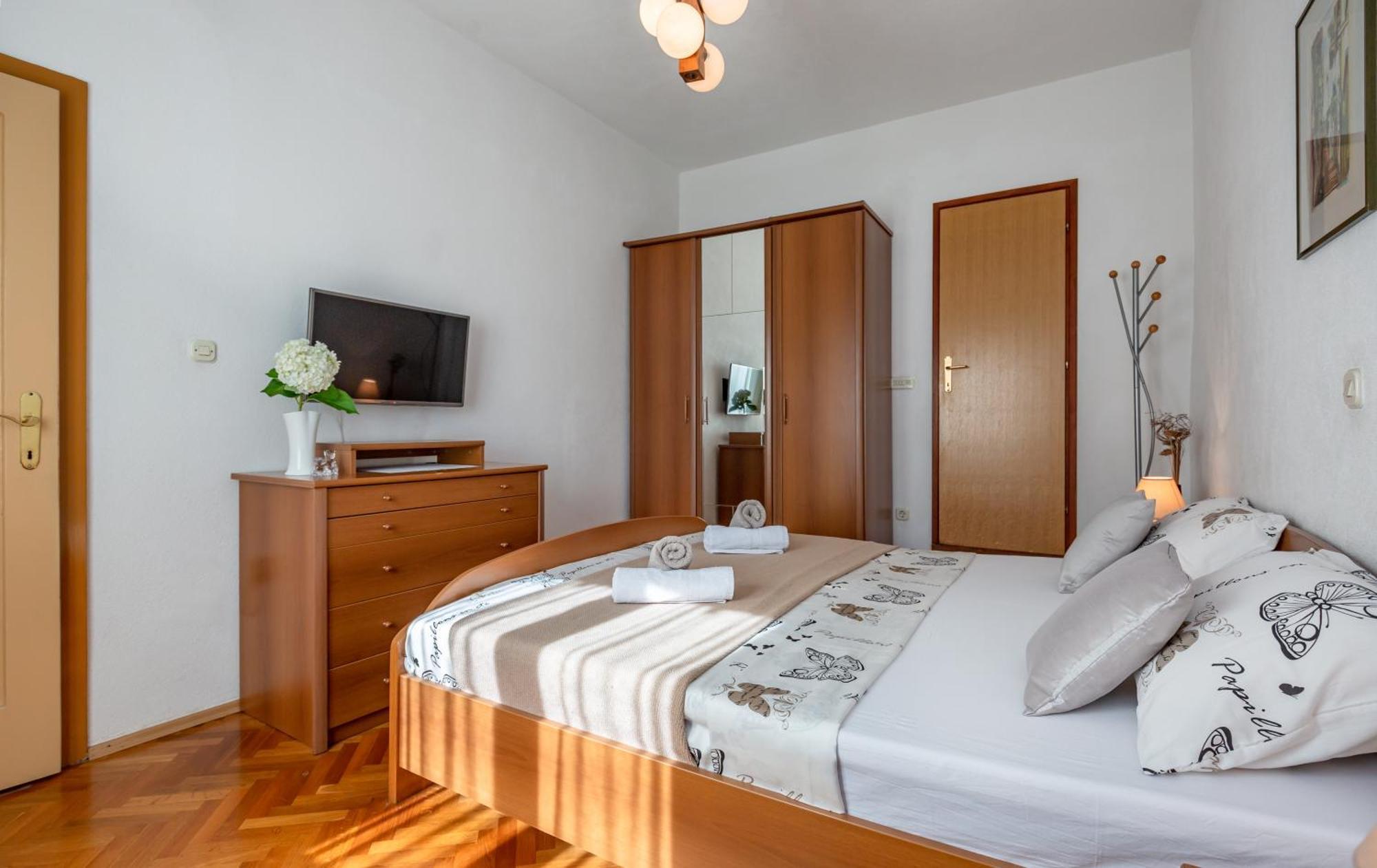 Apartmani Lovrenco Krvavica Exteriér fotografie