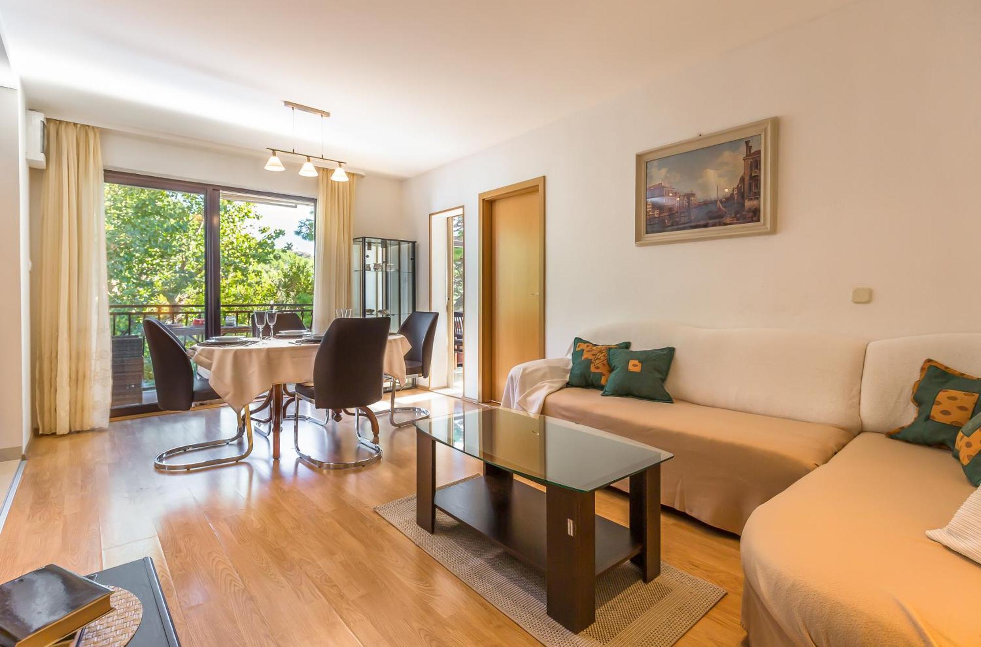 Apartmani Lovrenco Krvavica Exteriér fotografie