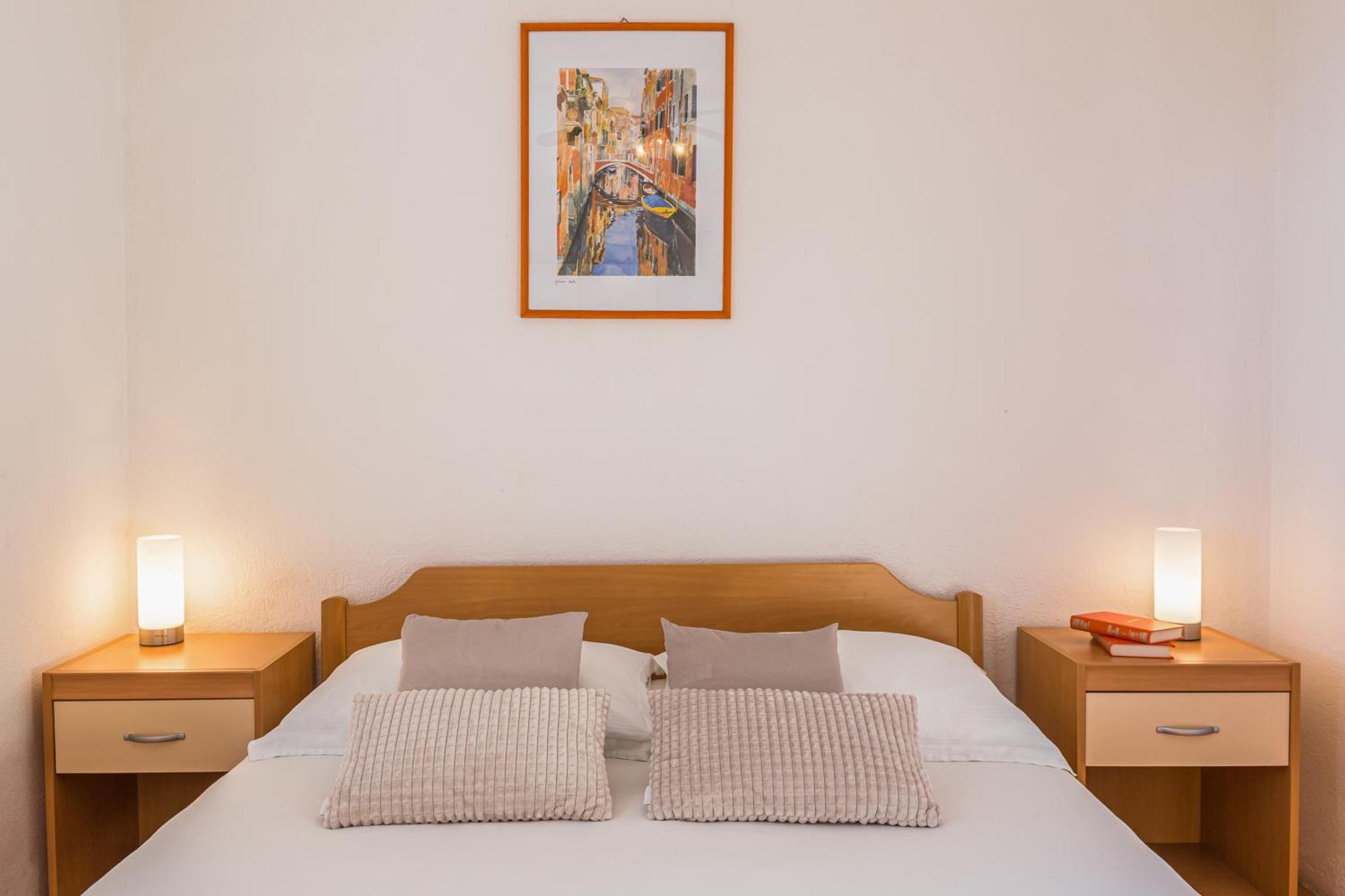 Apartmani Lovrenco Krvavica Exteriér fotografie