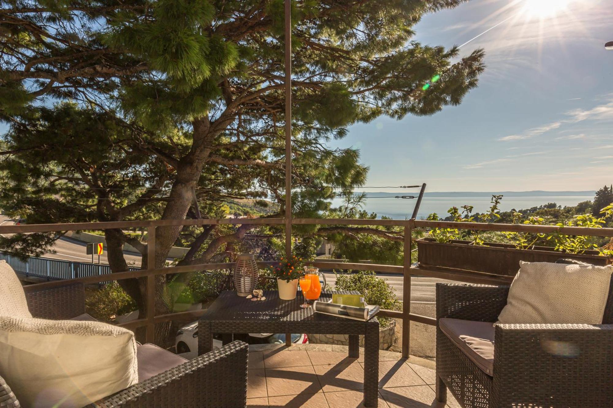 Apartmani Lovrenco Krvavica Exteriér fotografie