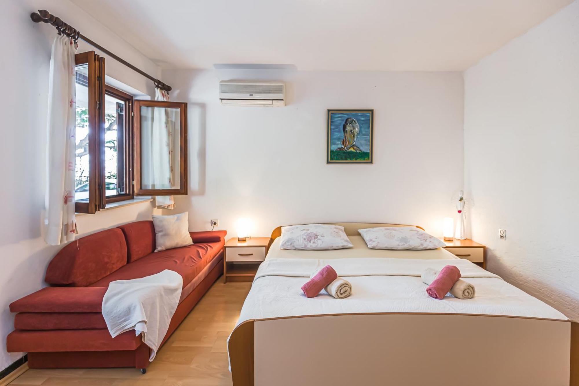 Apartmani Lovrenco Krvavica Exteriér fotografie